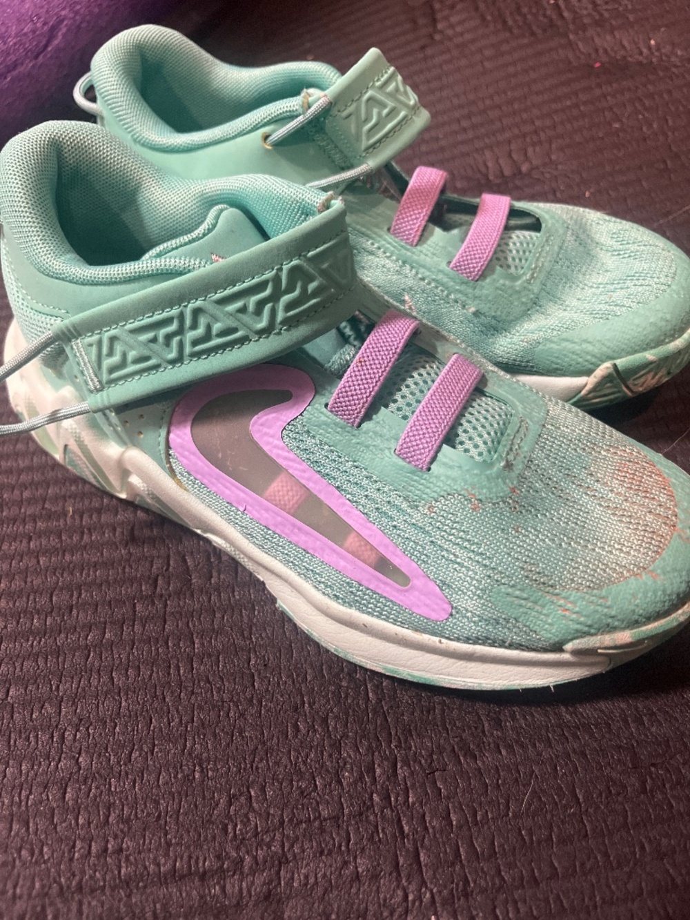 Nike Girls Giannis Immortality Size 1.5 Youth